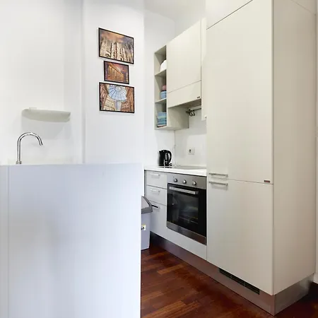 Cadorna Cityview Flat - Strategic Position In The Middle Of The Square Milan Exterior photo