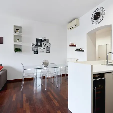 Cadorna Cityview Flat - Strategic Position In The Middle Of The Square Milan Exterior photo